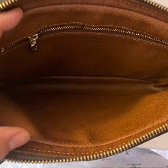 Auth Louis Vuitton MARLY DRAGONNE CLUTCH - Picture 9 of 14